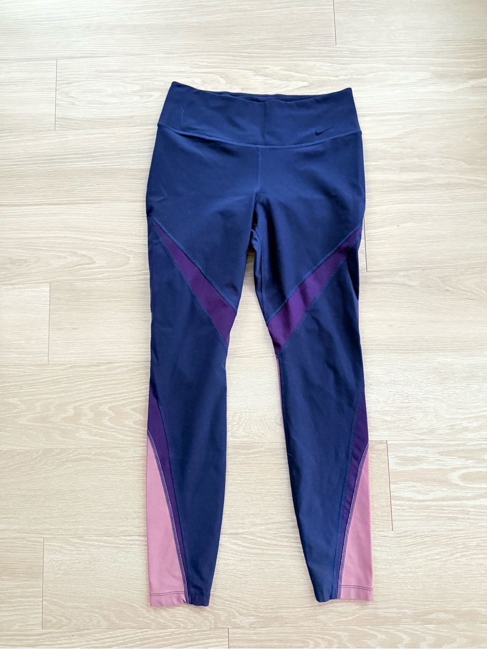 Nike Women’s Navy and Pink Colorblock Dri-Fit Leggings